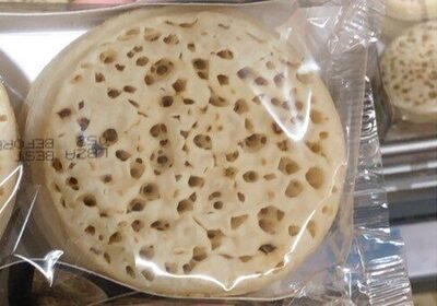 6 Sourdough Crumpets